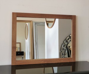 Lustro łazienkowe z wąską ramą złoty dąb 60x80