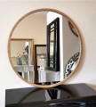 Okrągłe lustro z minimalistyczną dębową ramą