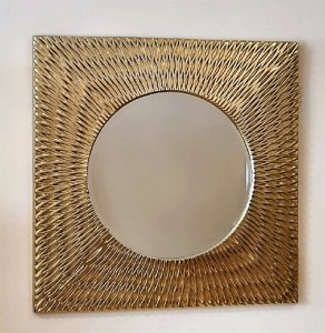 Złote lustro dekoracyjne 77x77