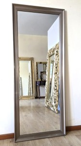 Prostokątne lustro  z ładnie profilowaną ramą srebra satyna 70x170