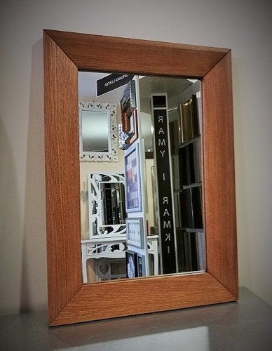 Lustro do łazienki rama dębowa w kolorze teak 50x70
