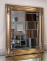 Stylowe lustro z ramą złotą 55x65