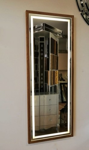  Lustro do przedpokoju LED 60x140 RAMA DĘBOWA