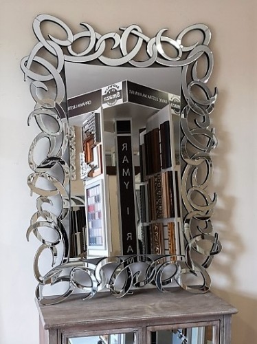 Zjawiskowe lustro w ażurowej oprawie z luster 89x121